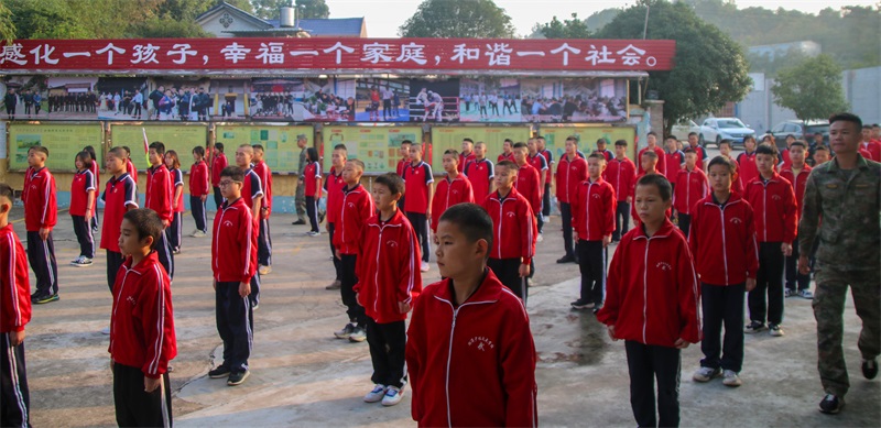 從“手游少年”到中考黑馬——湘潭正規(guī)戒網(wǎng)癮學(xué)校用科學(xué)方法重塑青少年人生